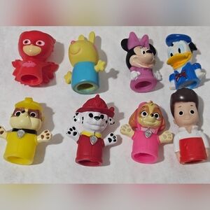 Plastic character finger puppets